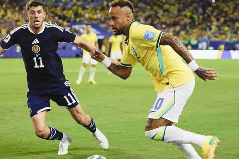 نيمار يتحدث عن.. شعوره بعد مباراة إسكتلندا.. وطموح البرازيل في كأس العالم